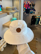 Malibu Bucket Hat - White varkomz