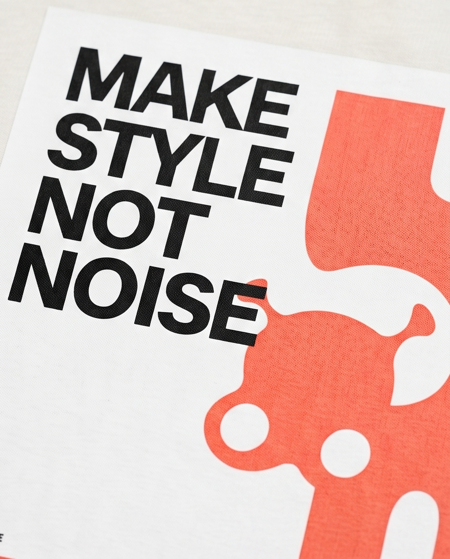 Varkomz Make Style Not Noise T-Shirt off-white
