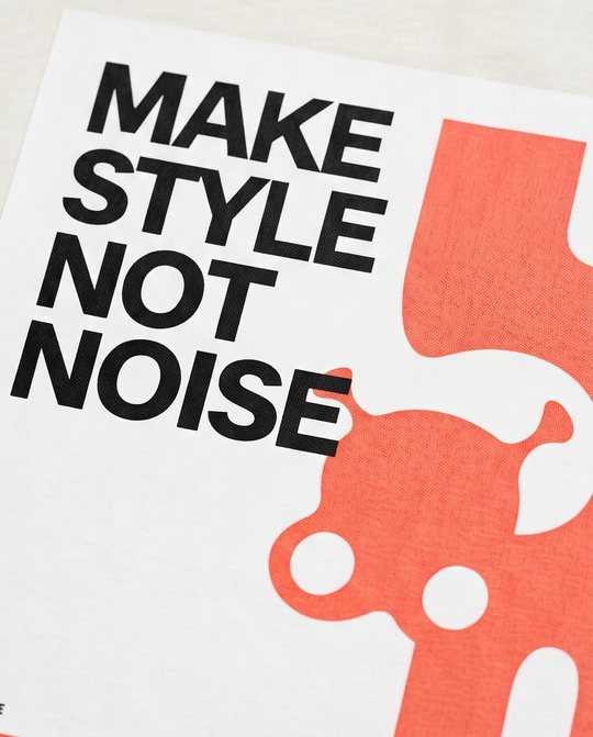 Varkomz Make Style Not Noise T-Shirt off-white