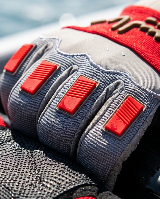 Malibu Gloves -ماليبو- Red and Olive Spring