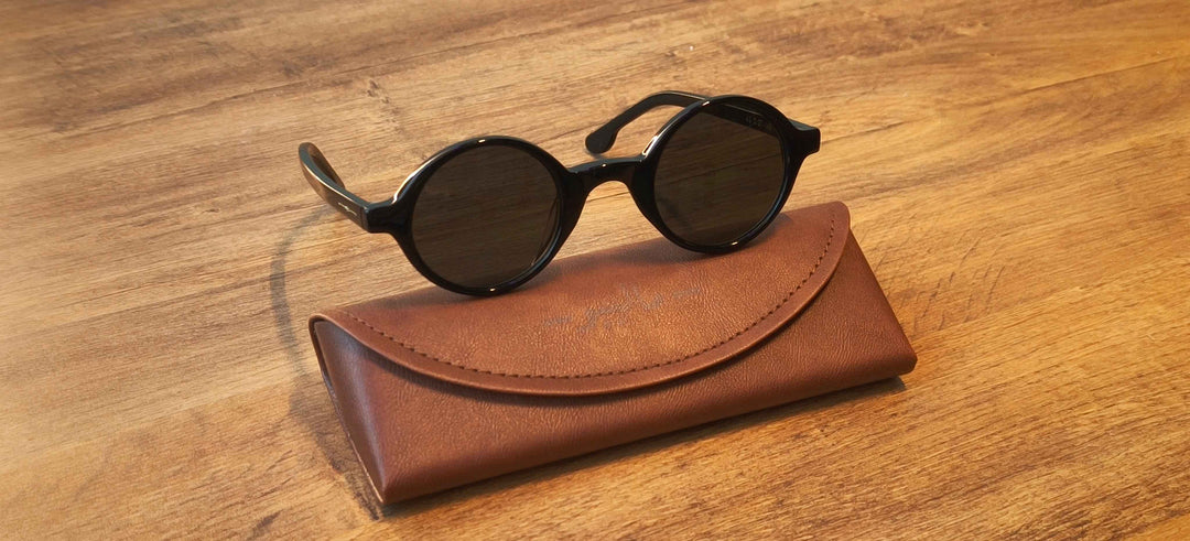 Malibu Retro Black Sunglasses
